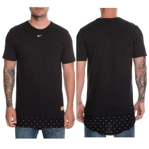 Nike Sportswear Polka Dot Short Sleeve Shirt Small